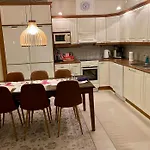 Villa Polar Glow House - Near Santa Claus Village *