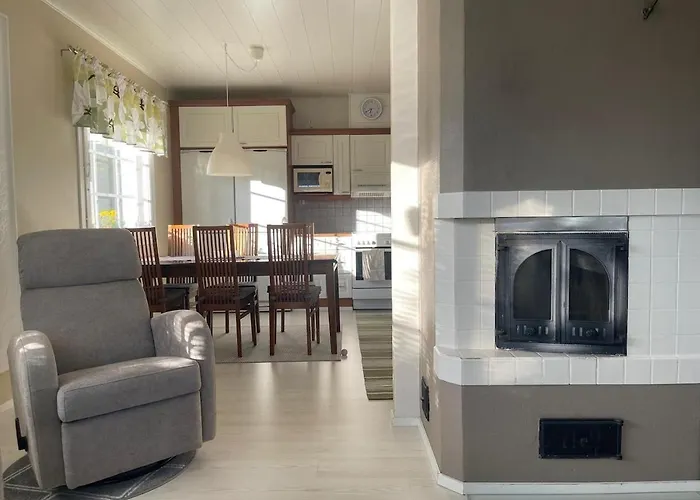 Polar Glow House - Near Santa Claus Village Villa